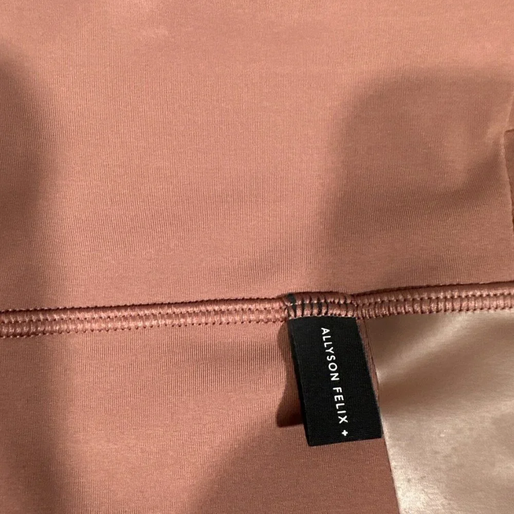 NWT $69‎ Athleta x Allyson Felix [ 1X ] Legend Shortie Shorts Hearth Rose